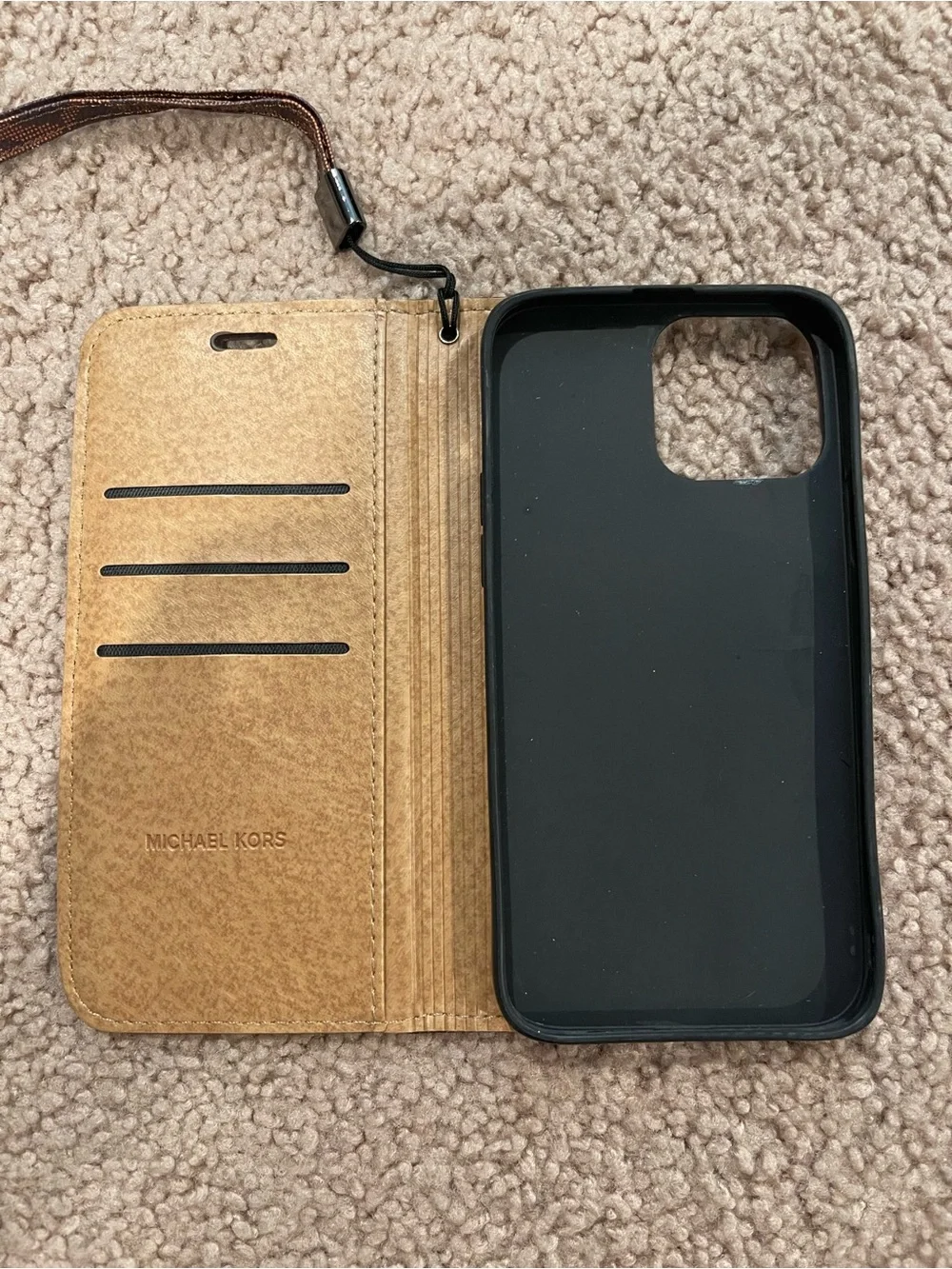 Classic Monogram Pattern PU Leather Magnetic Flip Phone Case